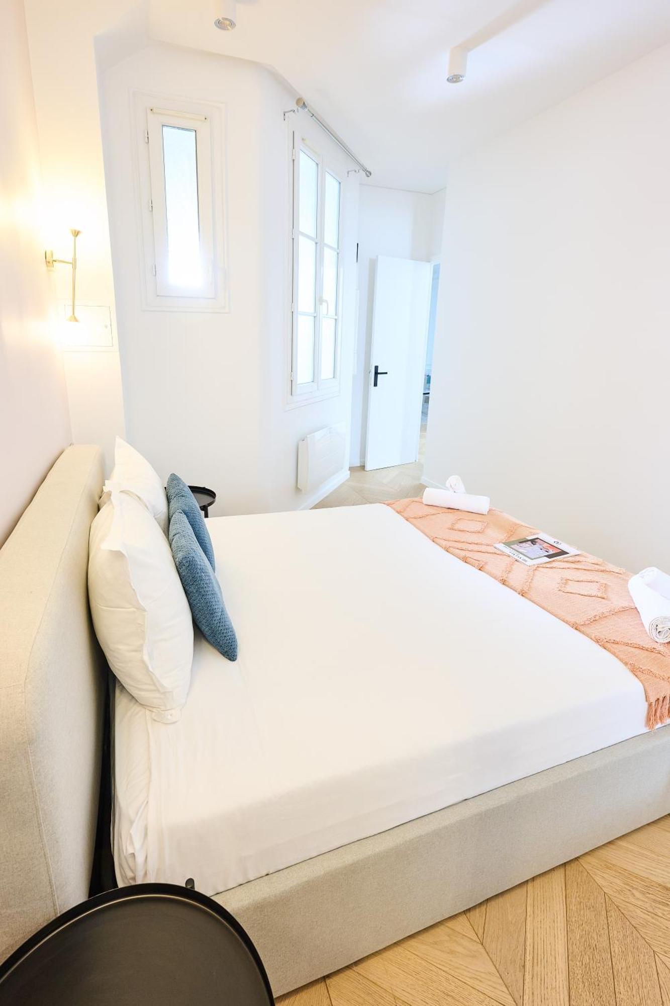 Champs Elysees!Montaigne, New Luxurious 6Pers Flat Paris Luaran gambar